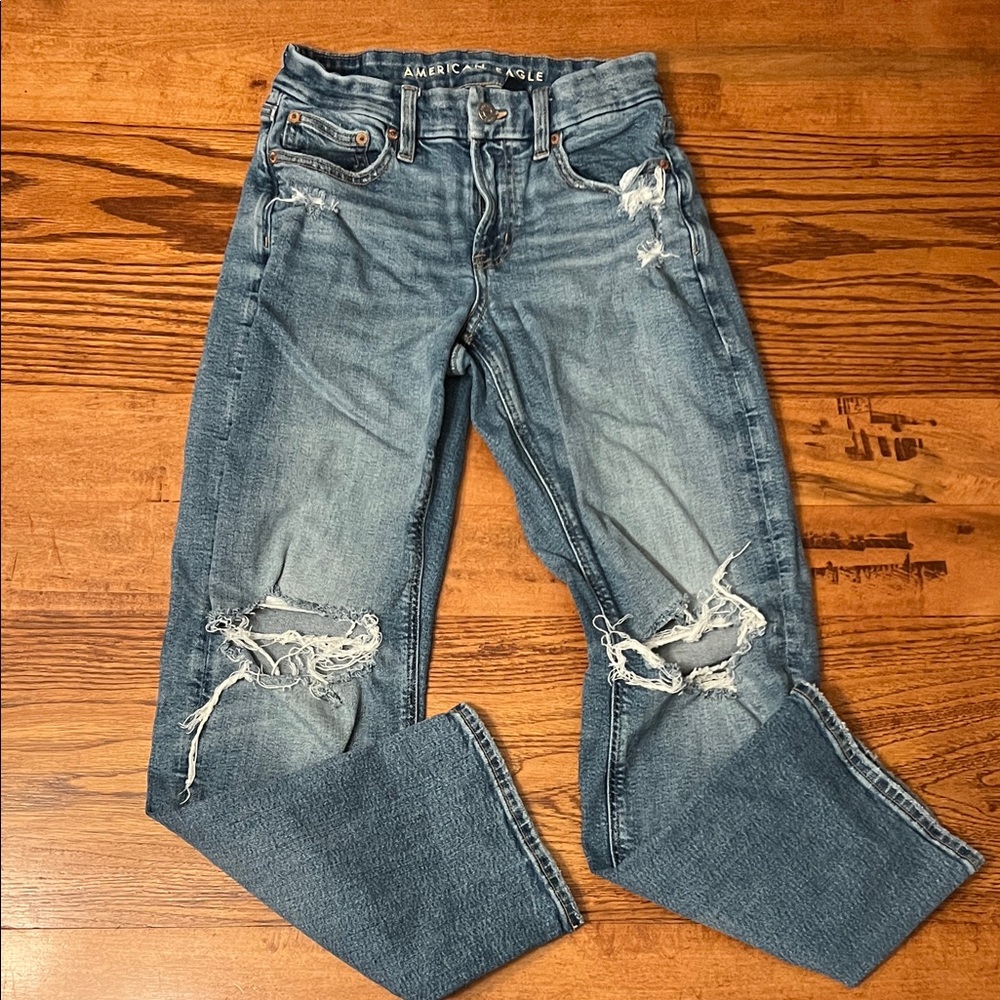 American Eagle Distressed Jeans